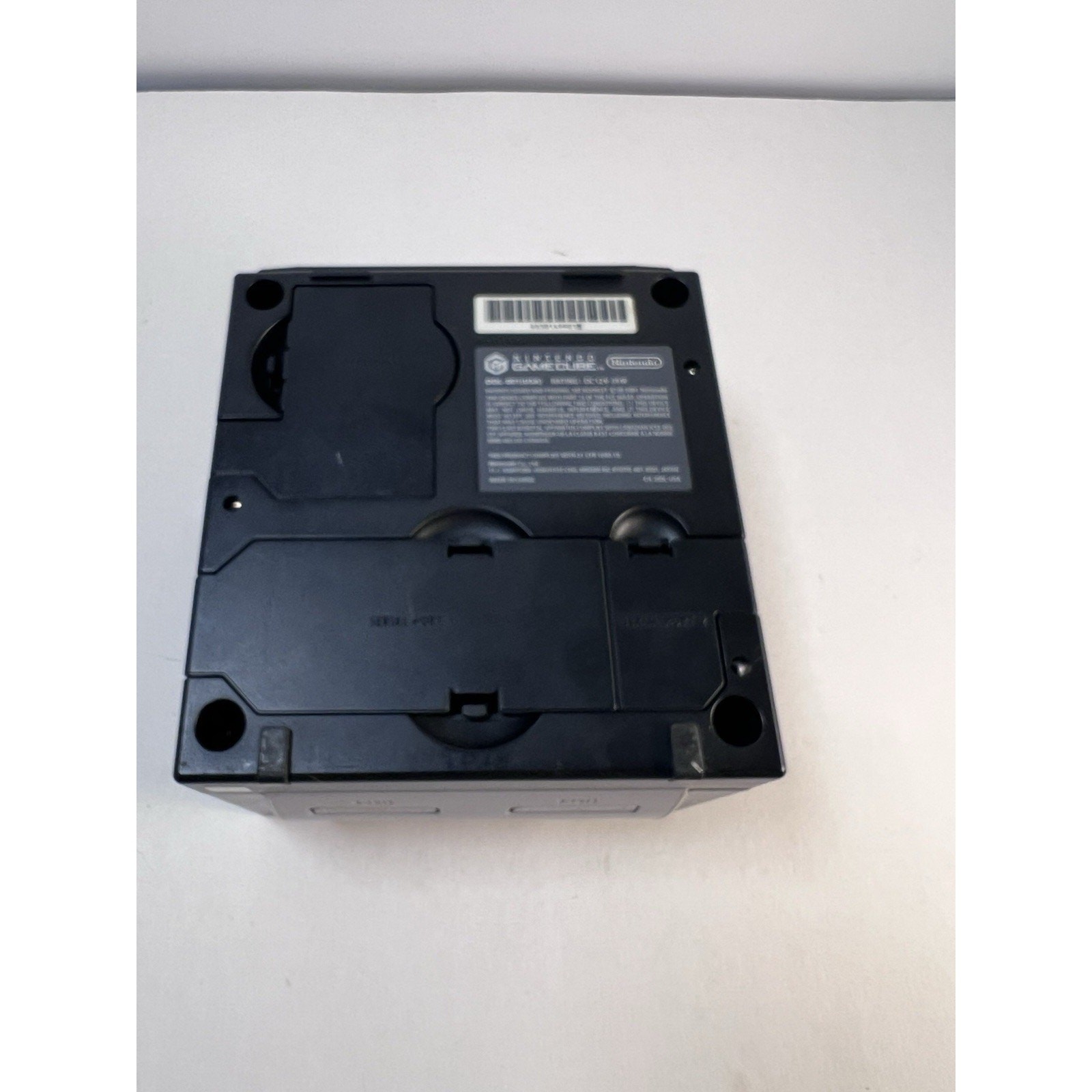 GameCube Black Console (DOL-001) 1 OEM Controllers, Power Cord, AV Cable – EUC