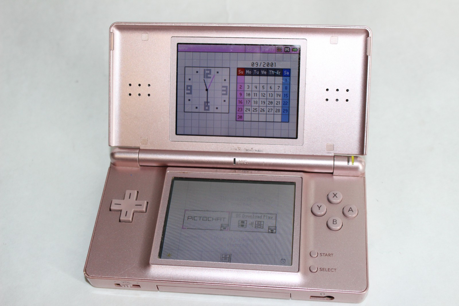 Nintendo DS Lite (Metallic Rose) – Tested/Works w/ Charger and box *READ*