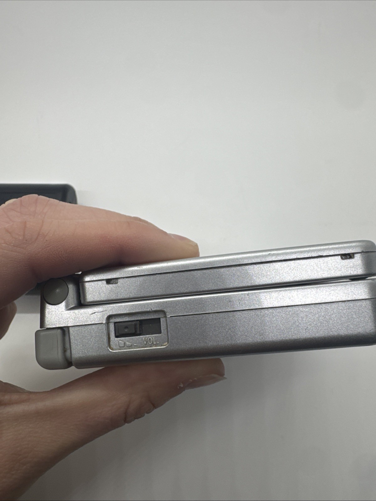 Nintendo Game Boy Advance SP Handheld System AGS-001 – Silver with Charger