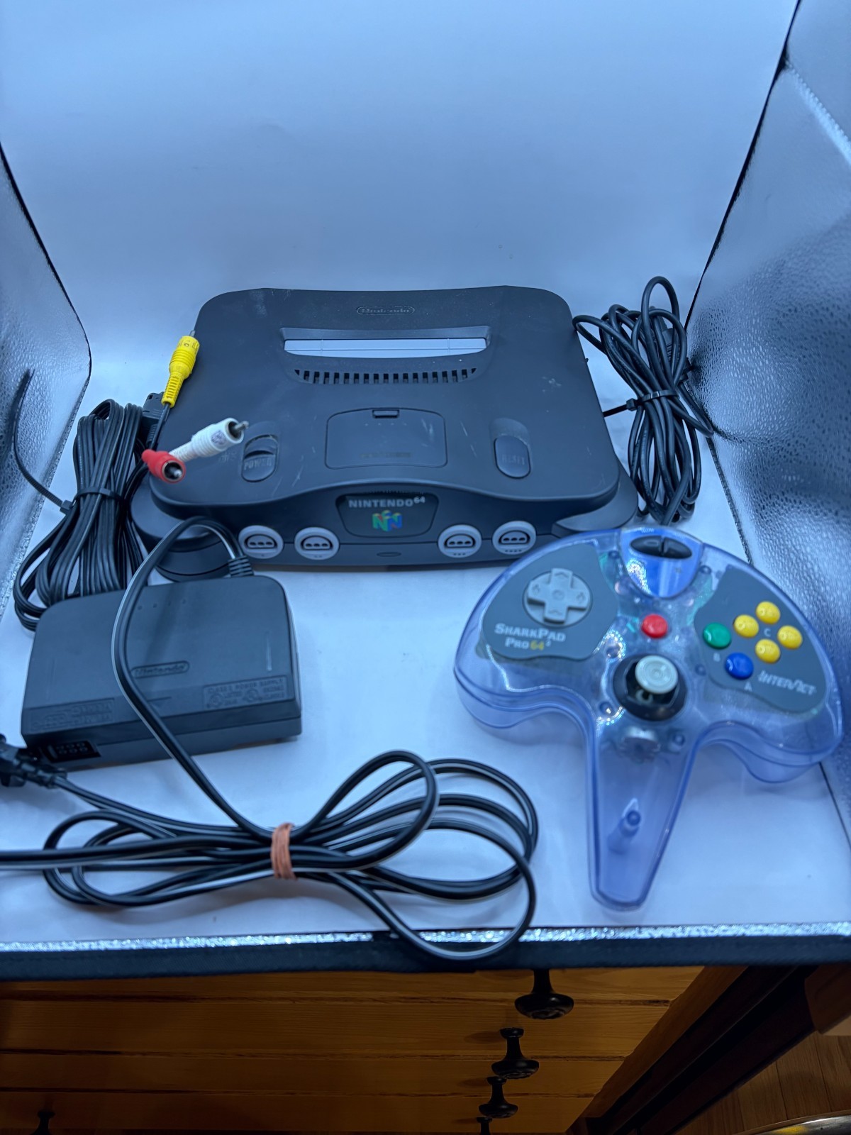 NINTENDO 64 N64 CONSOLE SYSTEM W/ CONTROLLER & CABLES WORKING NUS-001