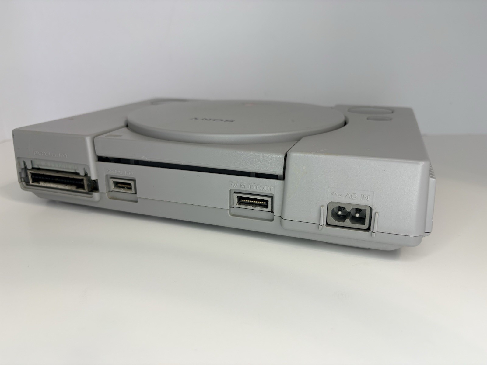 Sony PlayStation (SCPH-5501) Console Only FOR PARTS OR REPAIR