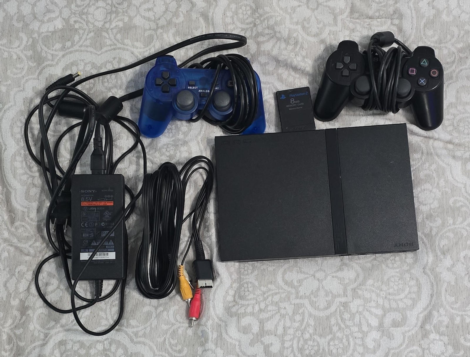 PlayStation 2 PS2 Slim Console Plus Protector, Controller, Memory, Complete Cib