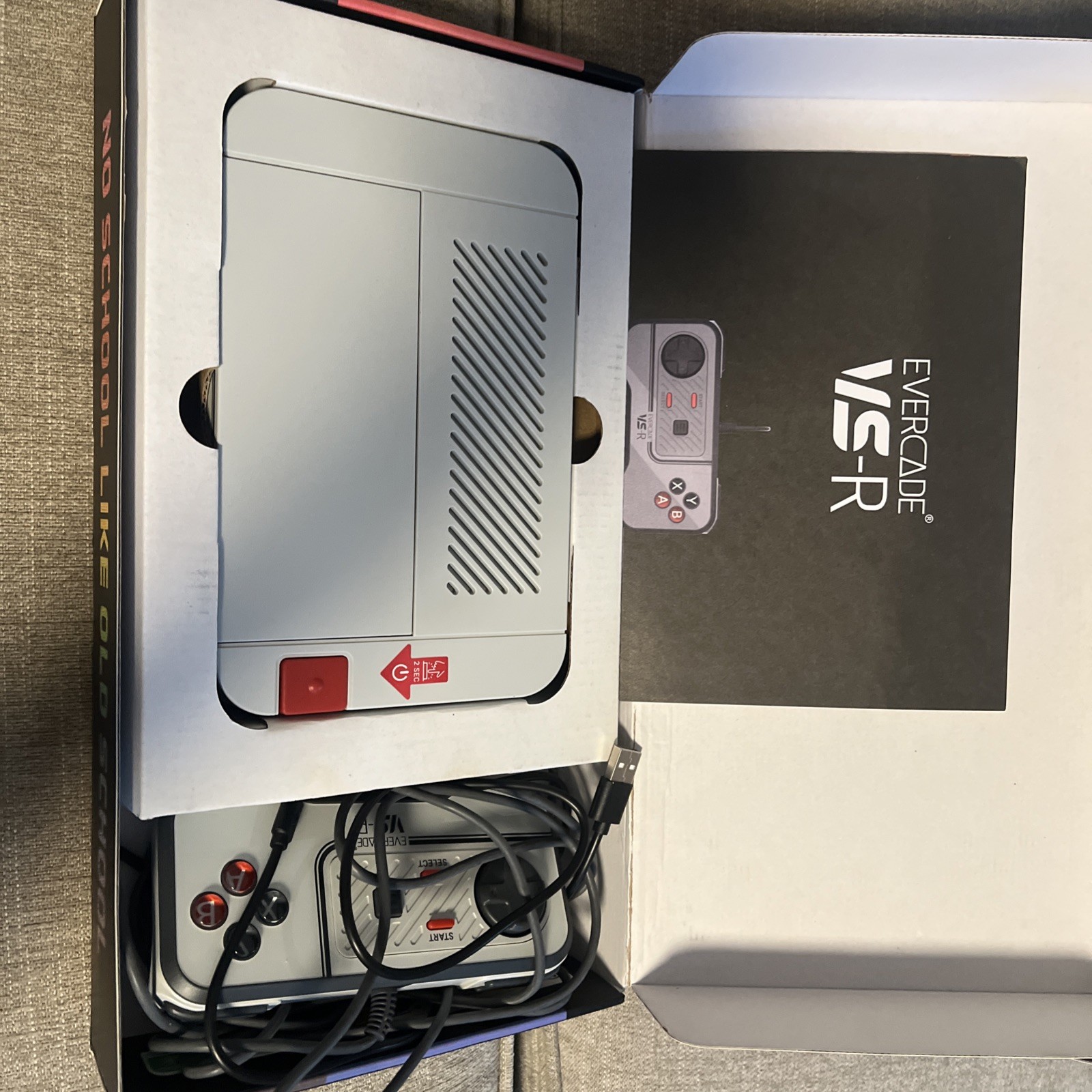 Evercade VS-R Retro Wired game console (no Cartridge Included)