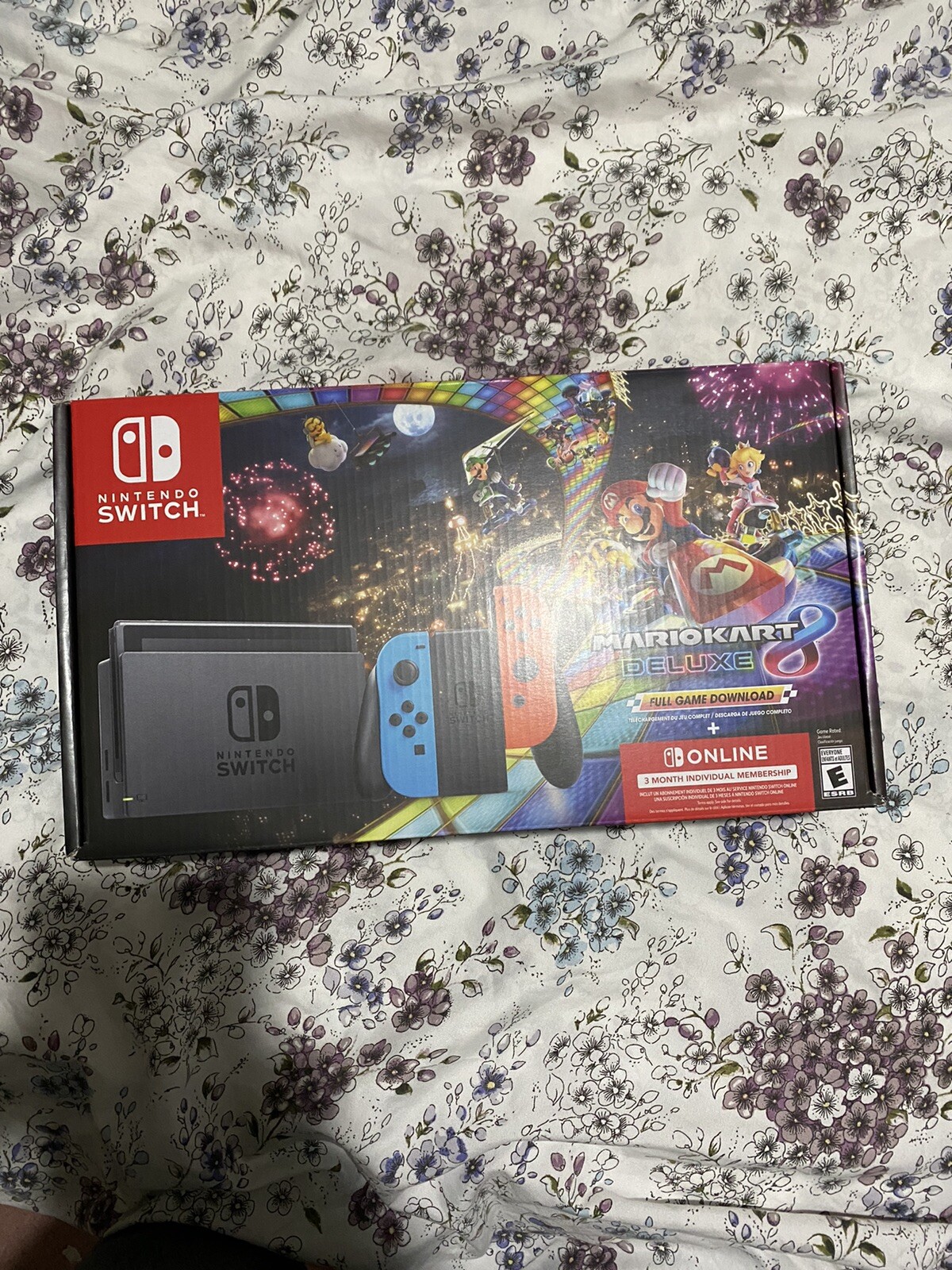Nintendo Switch Mario Kart 8 Console Deluxe Neon Bundle – Fast Shipping