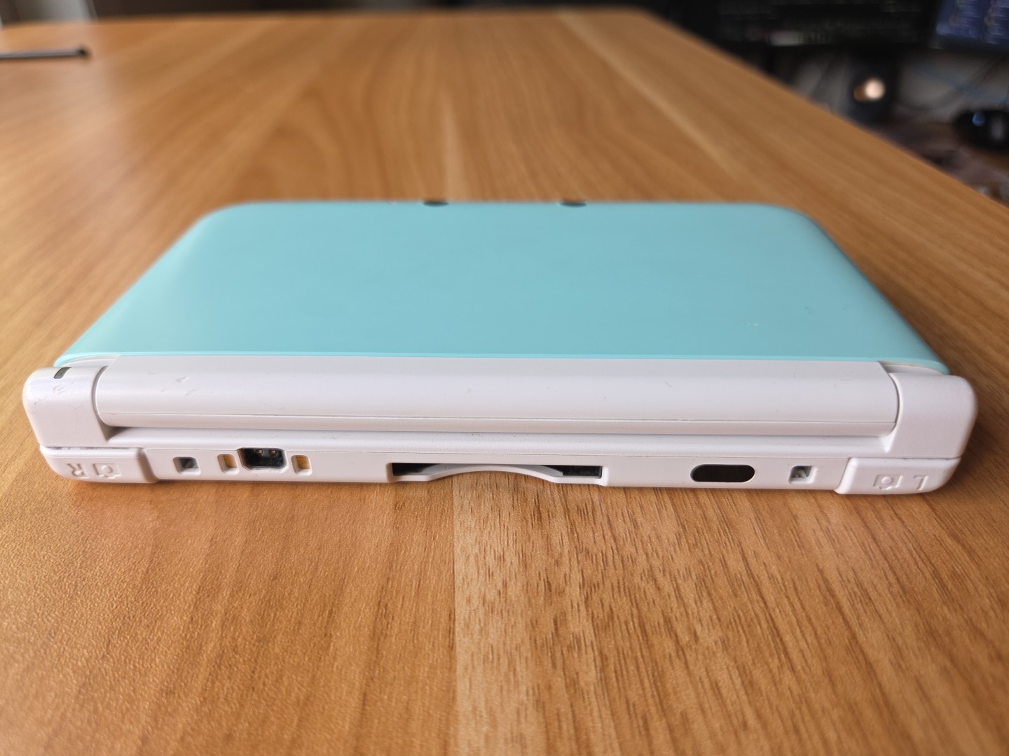 Nintendo 3DS LL Console Teal Blue And White Japan Region Locked US SELLER