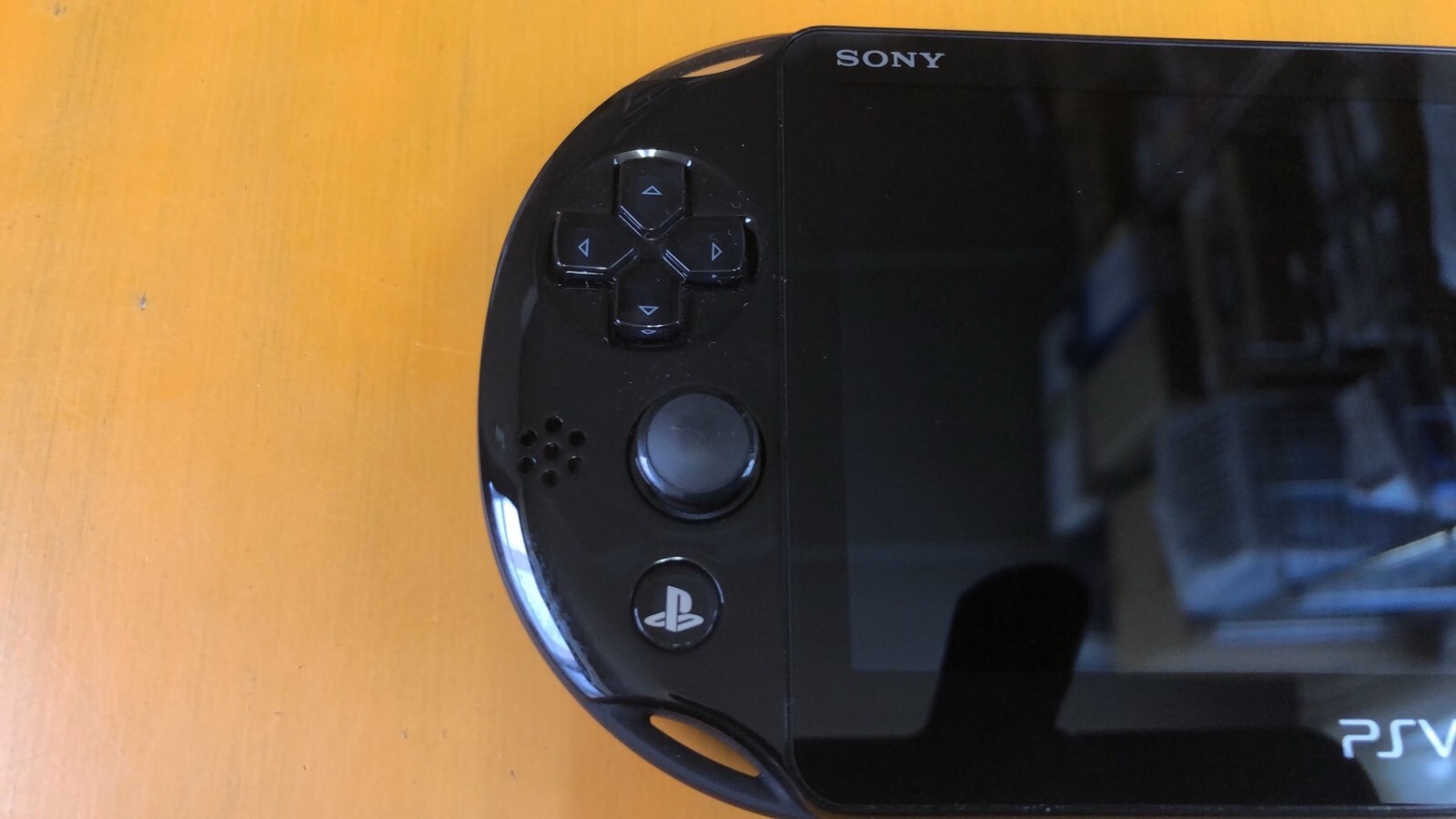 Sony PS Vita PCH-2000 ZA11 Slim Black Console from Japan Region Free