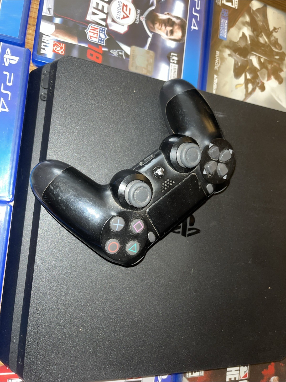 Sony PlayStation 4 PS4 Slim 500gb Bundle – CUH-2115A – 11.50