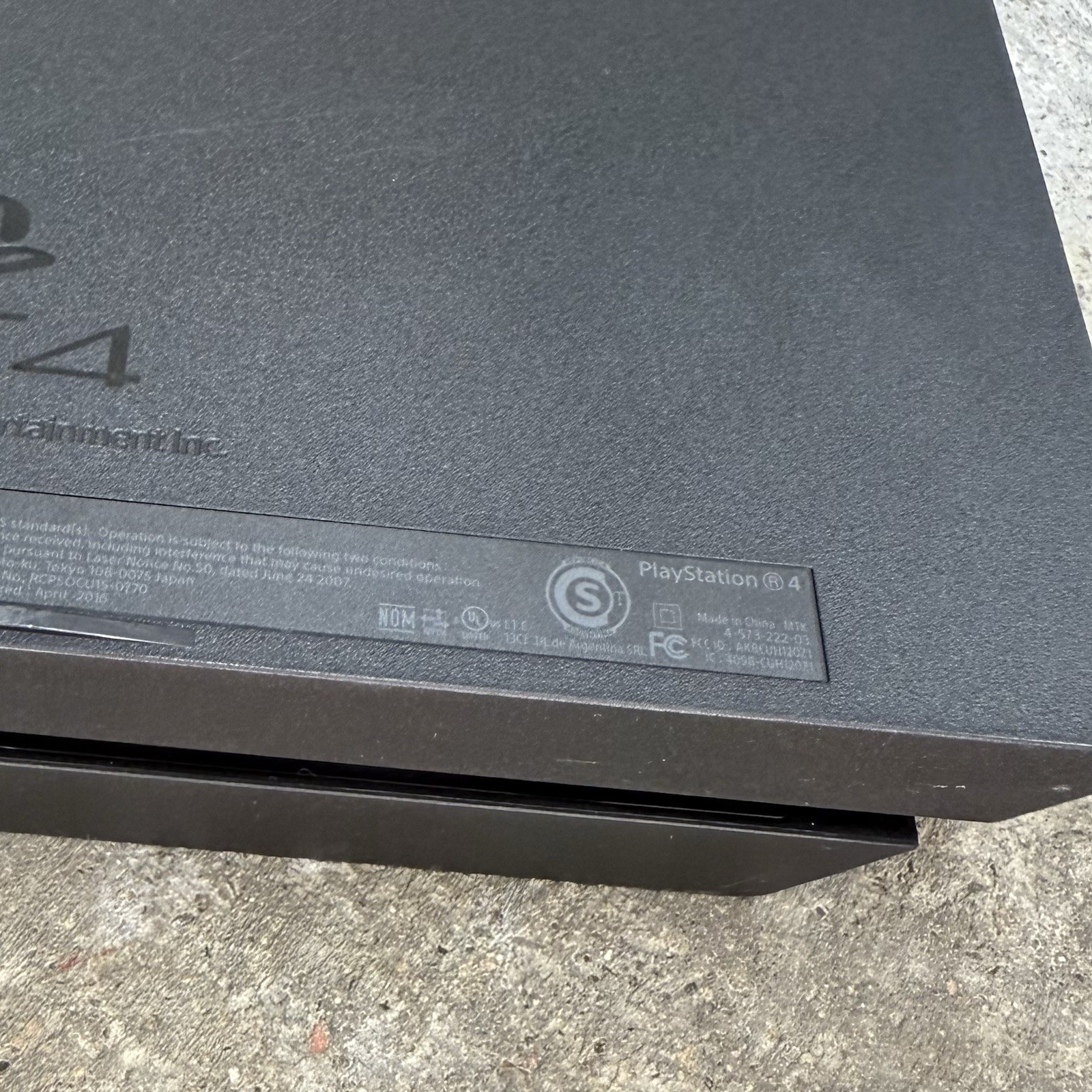 Sony Playstation 4 CUH-1215A 500GB Console Bundle & Games DISC ERROR READ