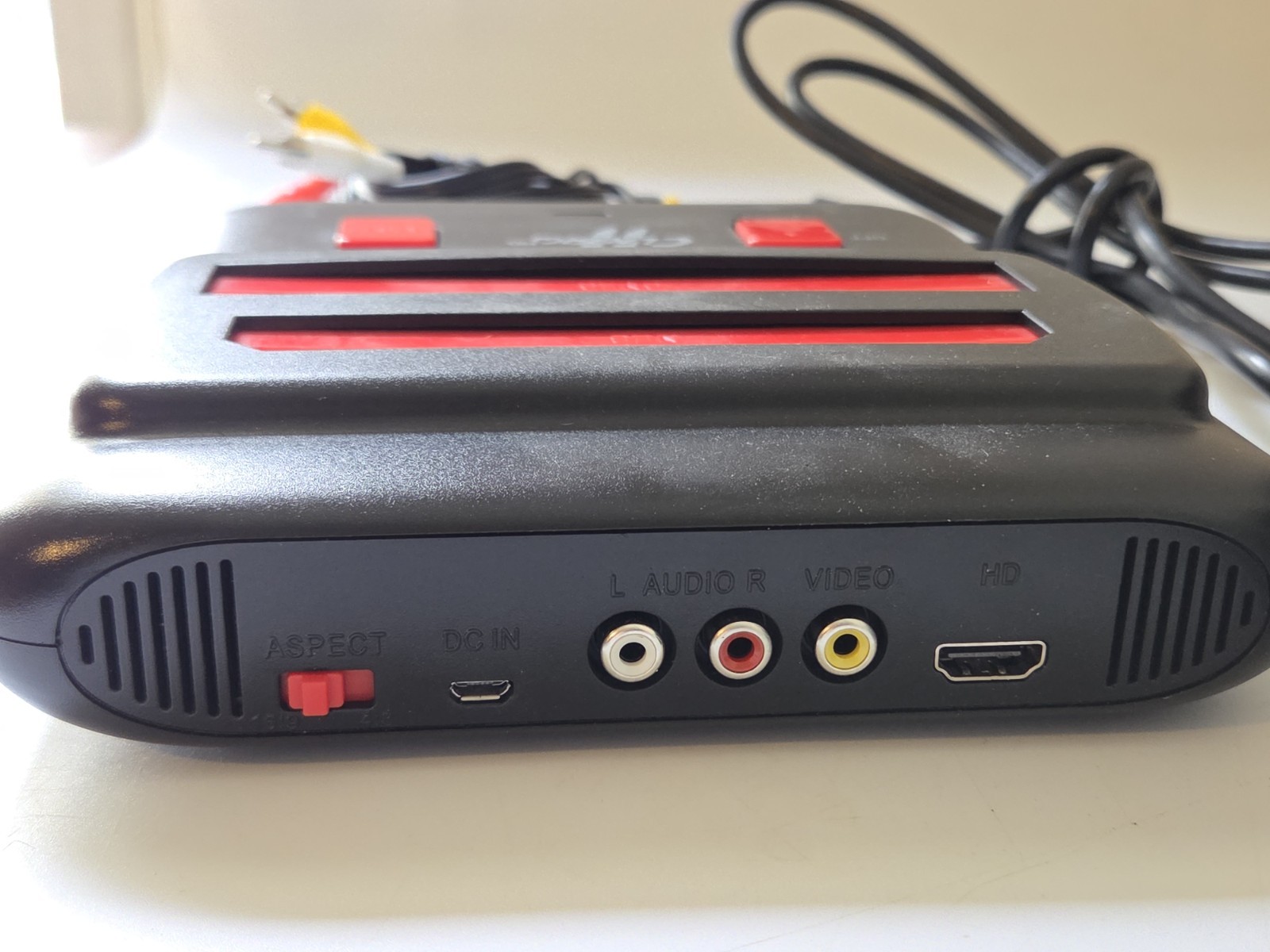 Classiq 2 HD 720p Twin Video Game System Black/Red for SNES/NES OLD SKOOL