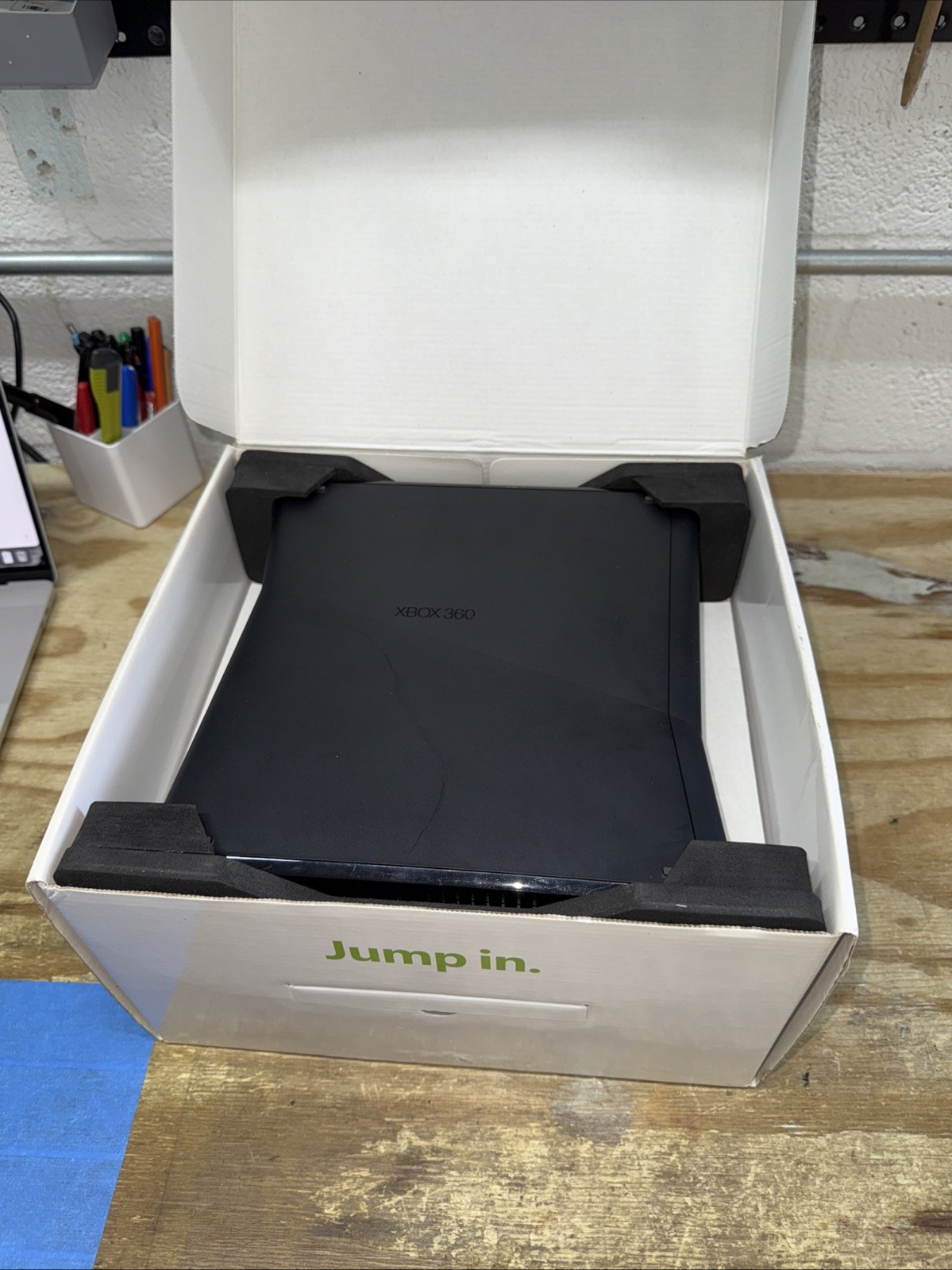 Microsoft Xbox 360 S Gaming Console and Kinect – Black LOOK! ⭐️