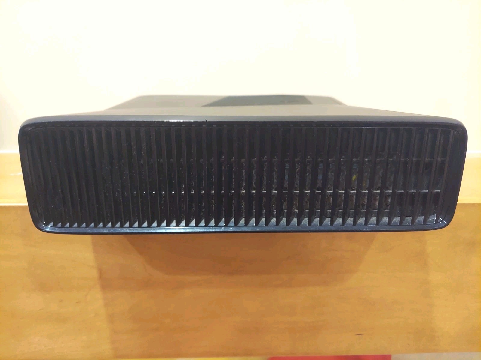 XBOX 360 S 1439 BLK 250 GB CONSOLE BUNDLE +26 GAMES/3-CONTROLLERS/WIFI ADAPTOR