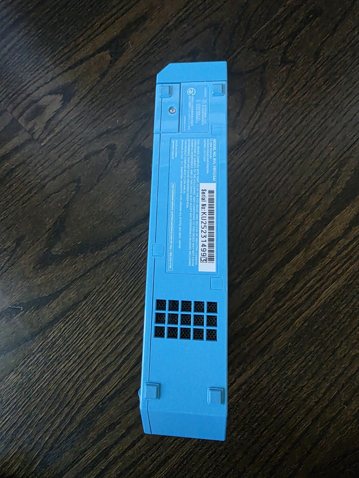 Nintendo Wii Blue Limited Edition RVL-101(USA) Authentic Console Only Excellent