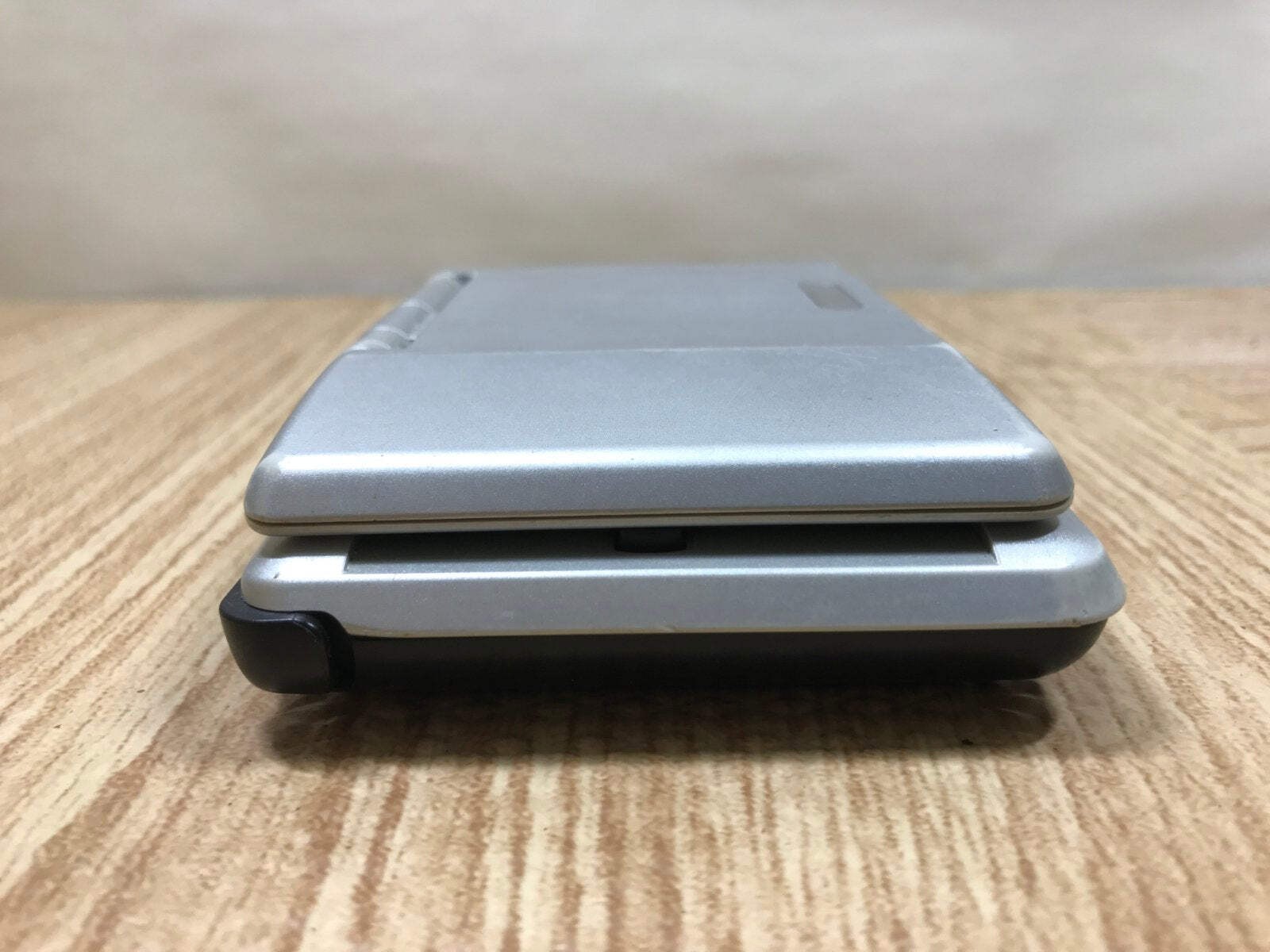 Nintendo DS Platinum Silver Console Nintendo Japan – With Defects LG9510