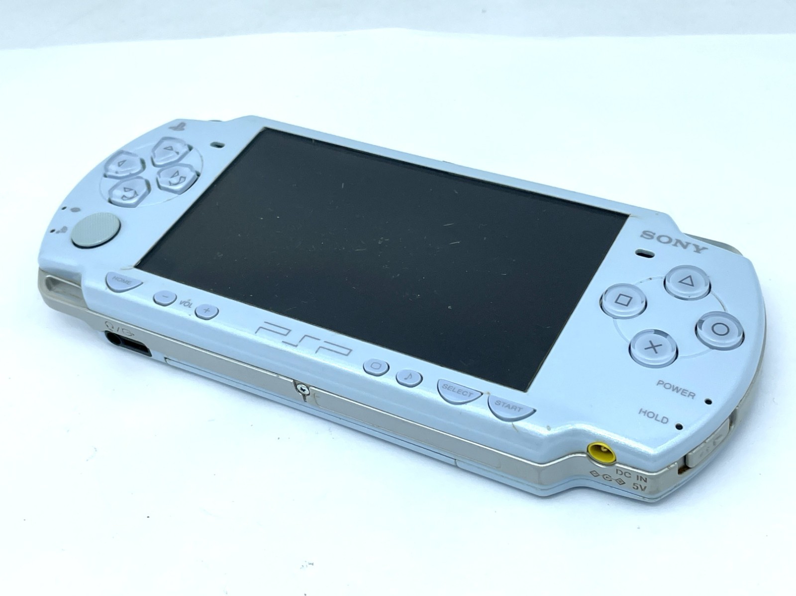 SONY PSP-2000 Console Felicia Blue Charger & New Battery & Memory Stick Tested