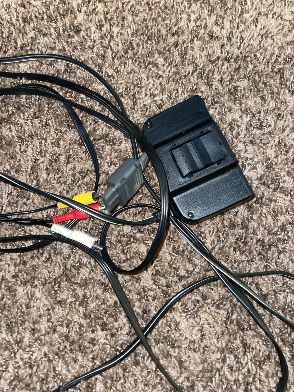 NINTENDO N64 CONSOLE NUS-001 WITH 1 CONTROLLER & CABLES – TESTED