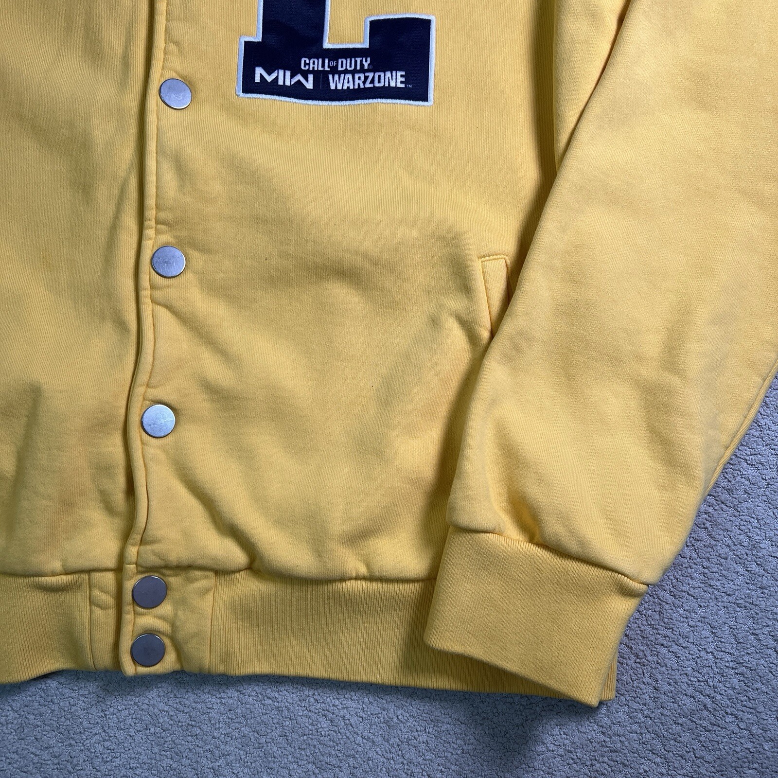 Call of Duty Warzone 2023 Vondel Letterman Size XL Jacket LIONS PAINTBALL KINGS