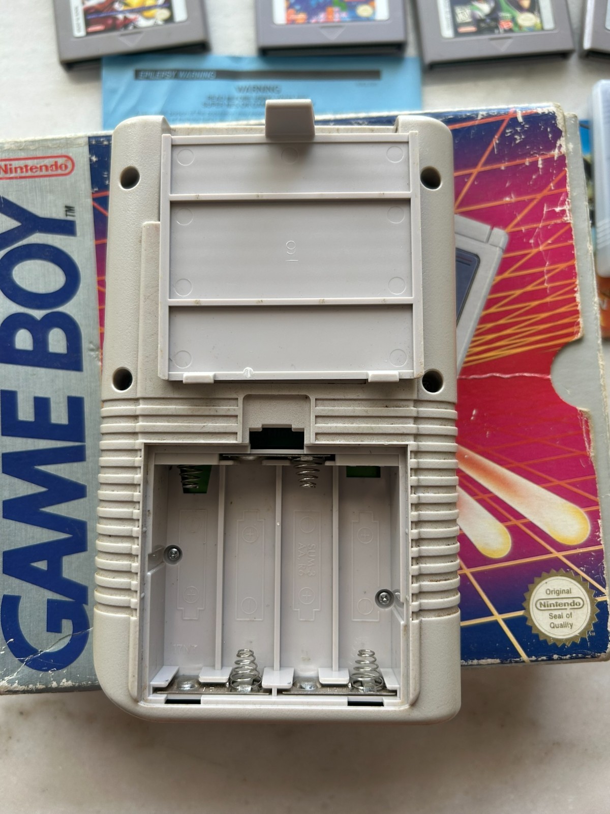 Nintendo Game Boy System DMG-01 Swedish in BOX with 13 Games Tetris