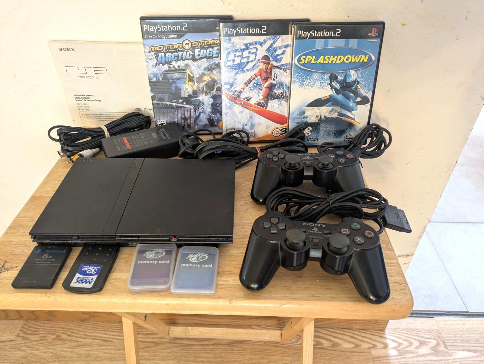 Sony PlayStation 2 PS2 Slim Console Bundle 2 Controllers Memory Cards Cords