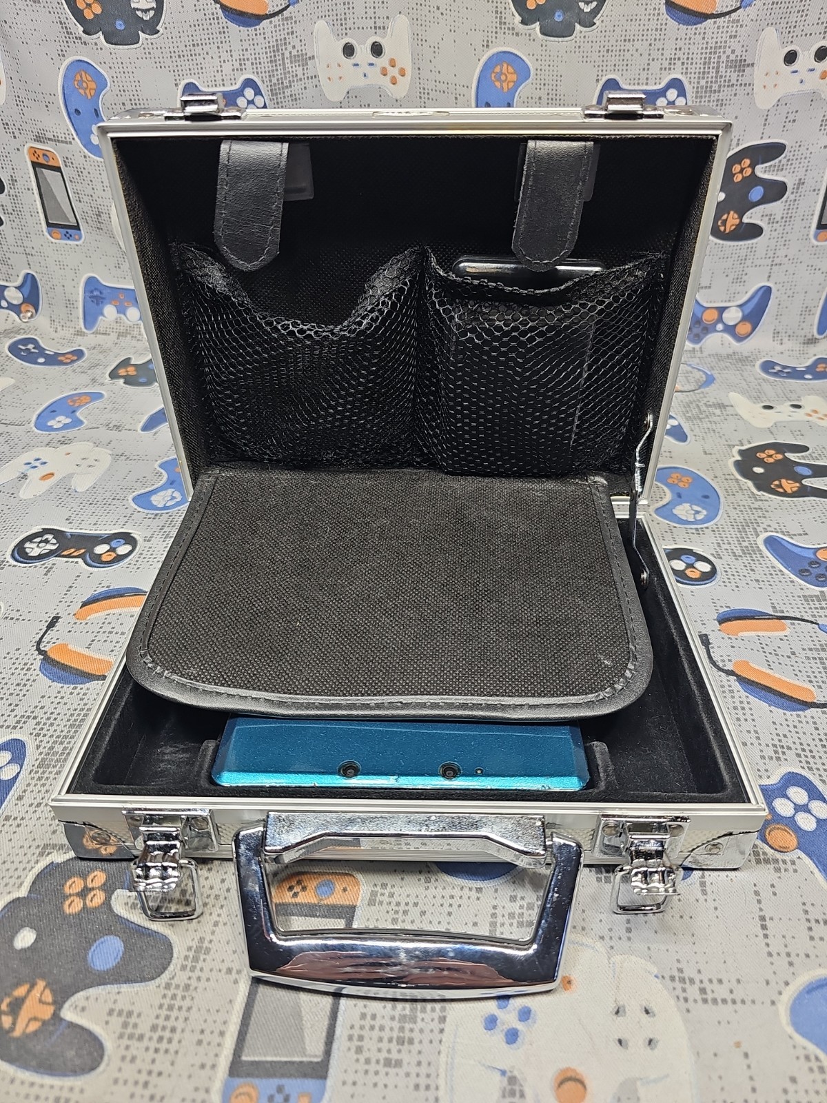 Nintendo 3DS Aqua Blue Handheld Handheld Console System CTR-001 PACKAGE DEAL
