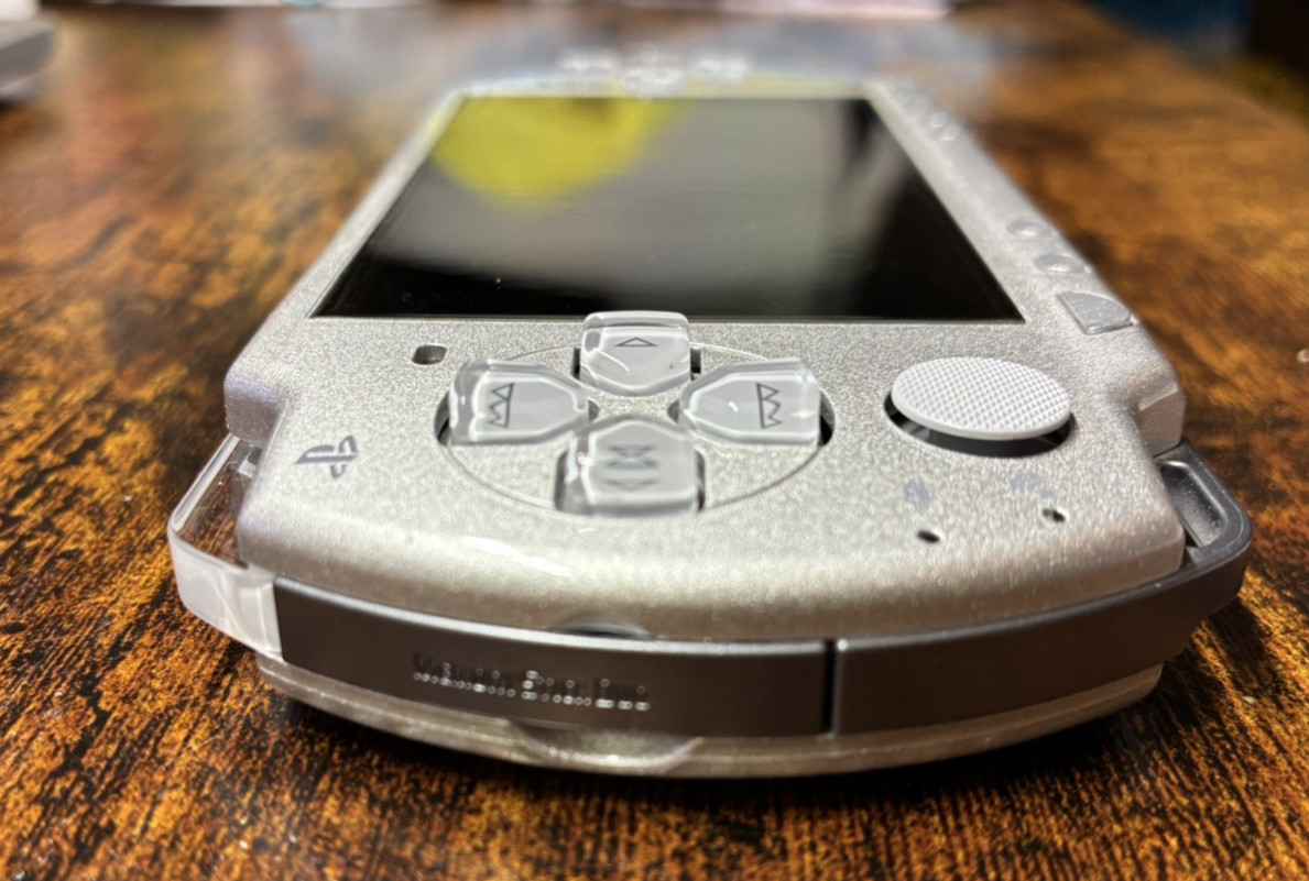 Sony PSP-2001 Silver Console NEW-Barely Used w/New Battery/Charger + 3 UMDs