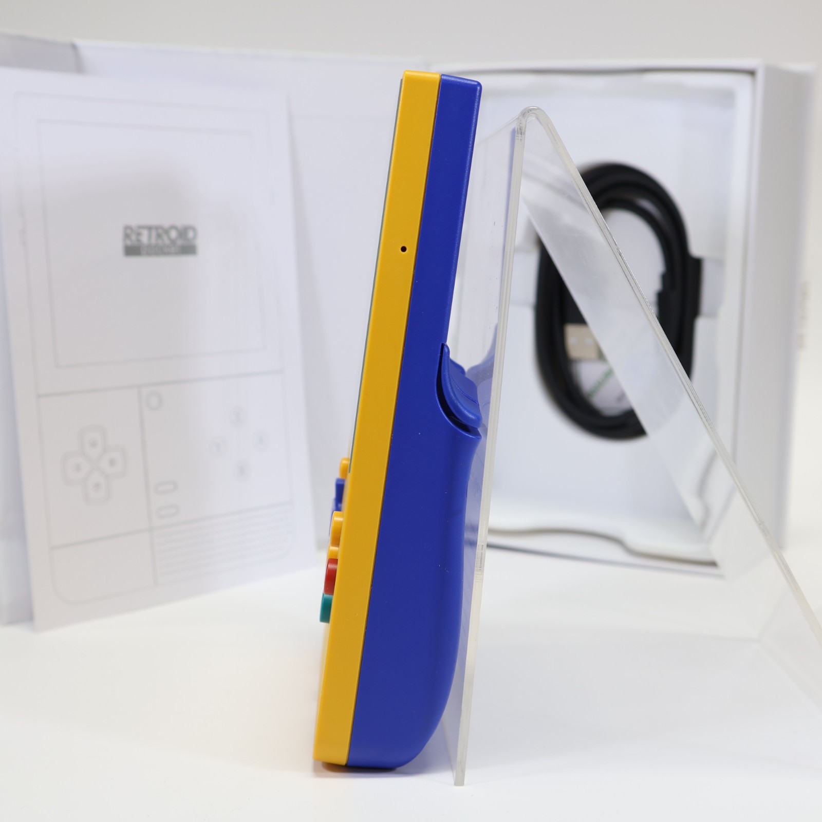 Retroid Pocket Classic PKMN OLED Retro Handheld Console