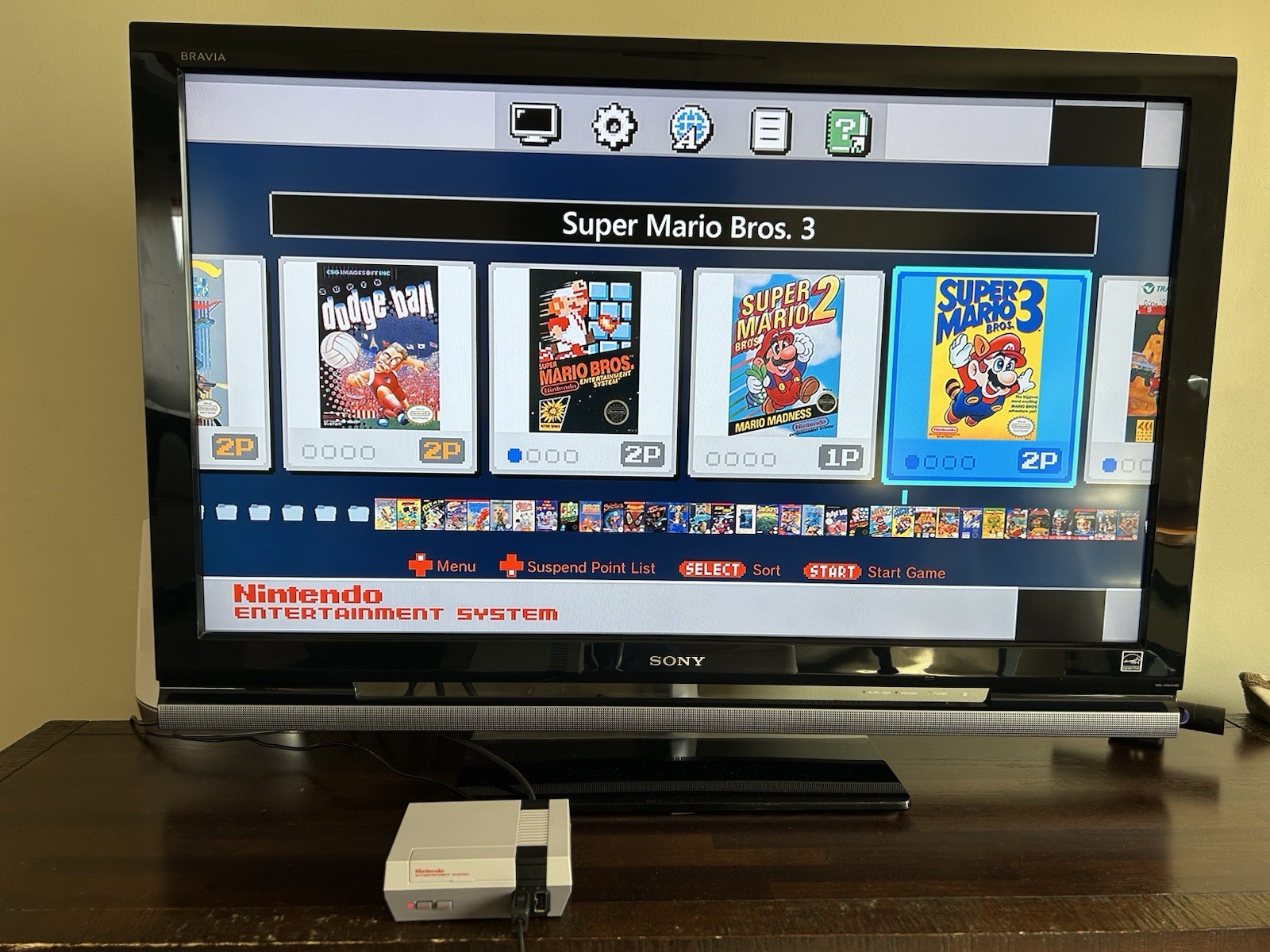 Nintendo NES Mini Classic Edition With 271 Games