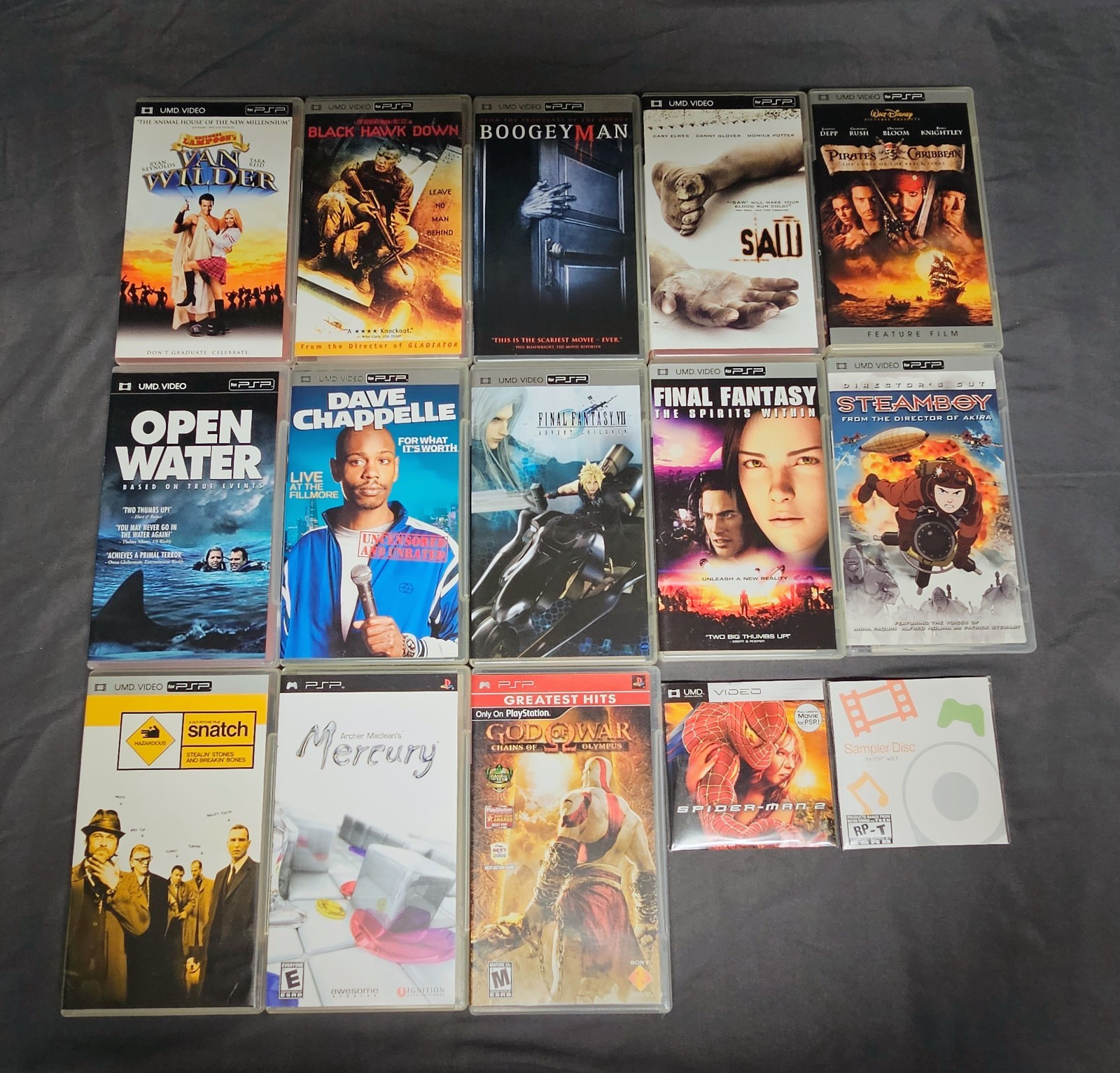 Sony PSP 1001 k / 98500 Value Pack, 4GB MSD, 12 Movies, 2 Games bundle