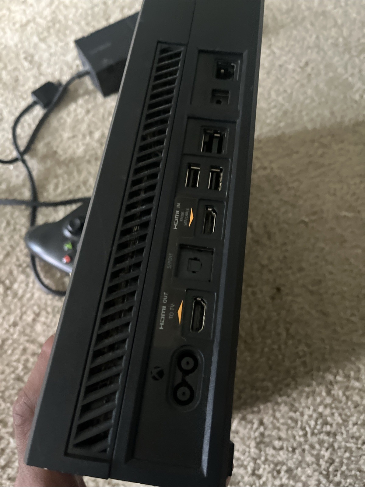 Microsoft Xbox One Black 500gb WORKS!?