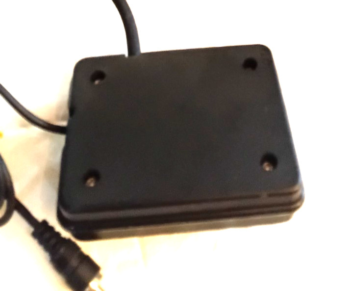 Sega Genesis 16-Bit Stereo Model 1601 With Hook-Ups & Controller Works Perfect!