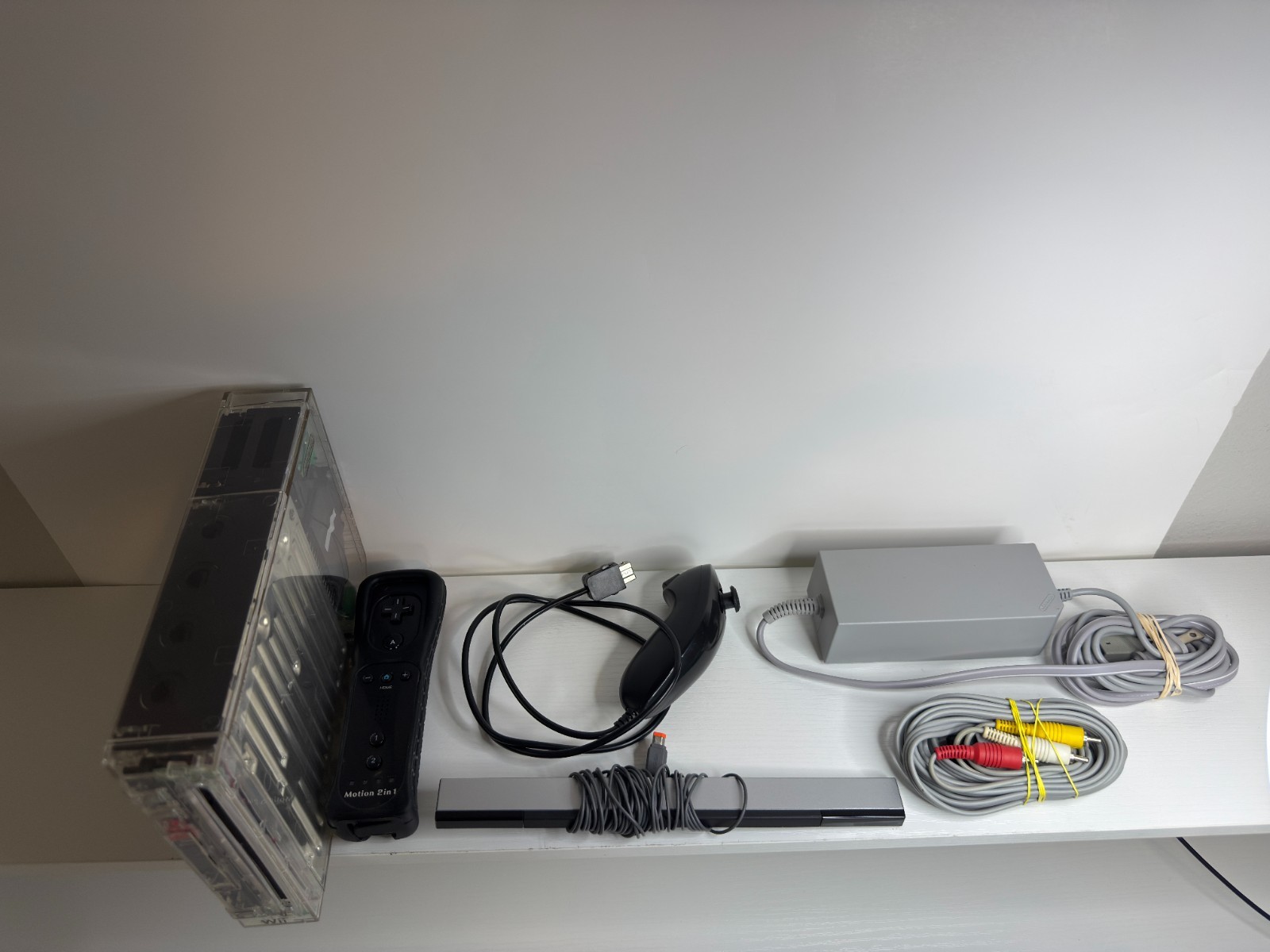 Nintendo Wii Console bundle with Custom Transparent Clear Tested & Works