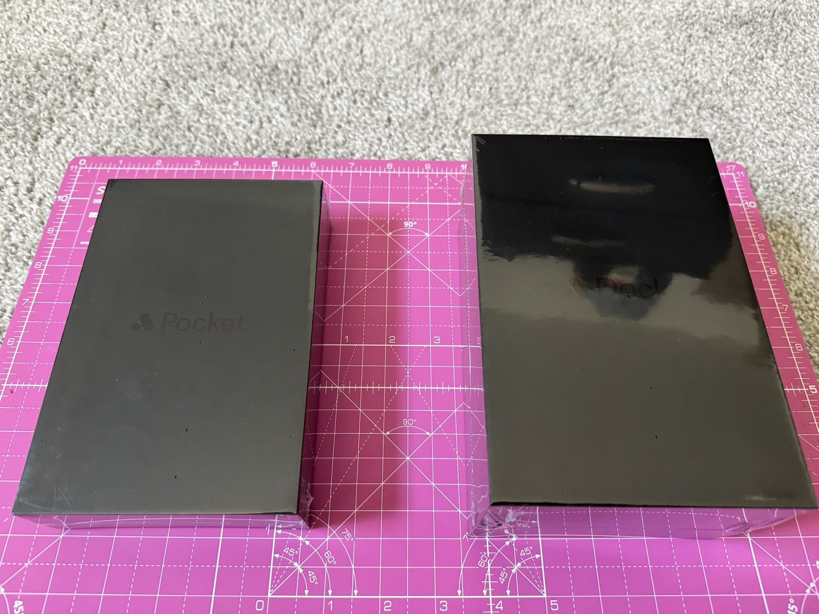 Analogue Pocket Handheld System – Black + Analogue Pocket Dock – Black