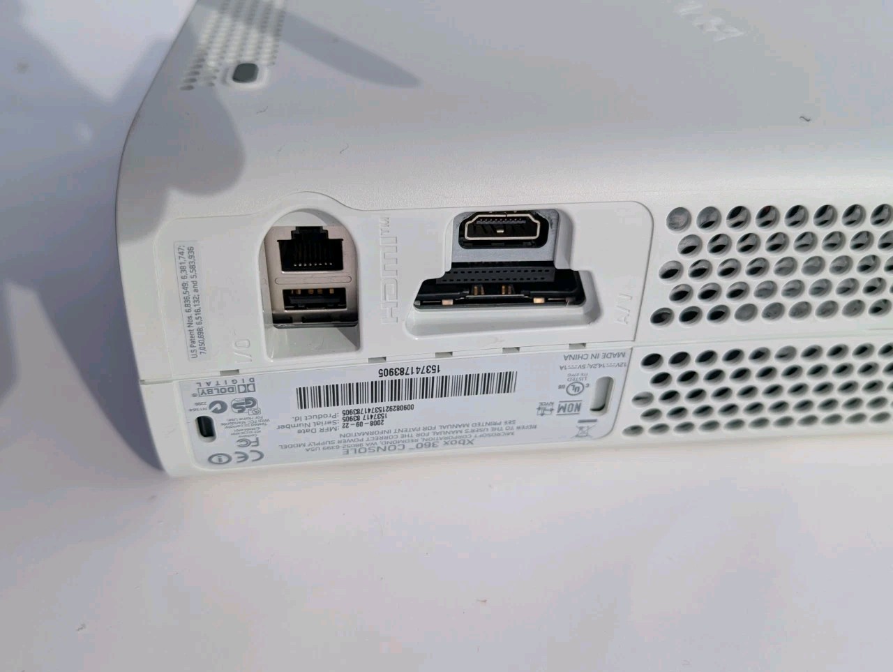 Microsoft Xbox 360 Console – White – Parts Or Repair