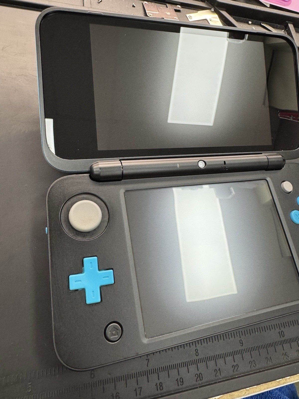Nintendo 2DS XL JAN-001 Turquoise Black Handheld Game Console 🔒 Parental Lock🔒