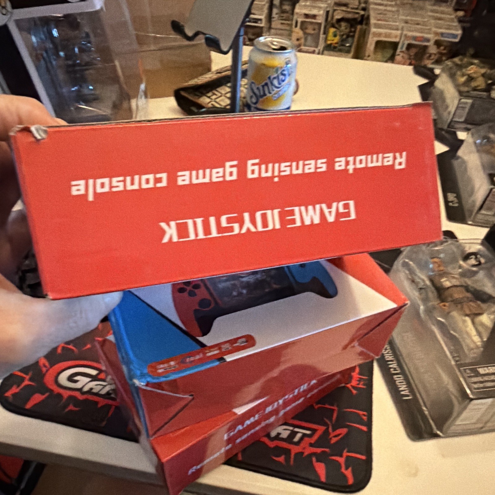 Q21 3.5 in Handheld Game Console, USB Rechargeable Battery, HD, Red/Blue