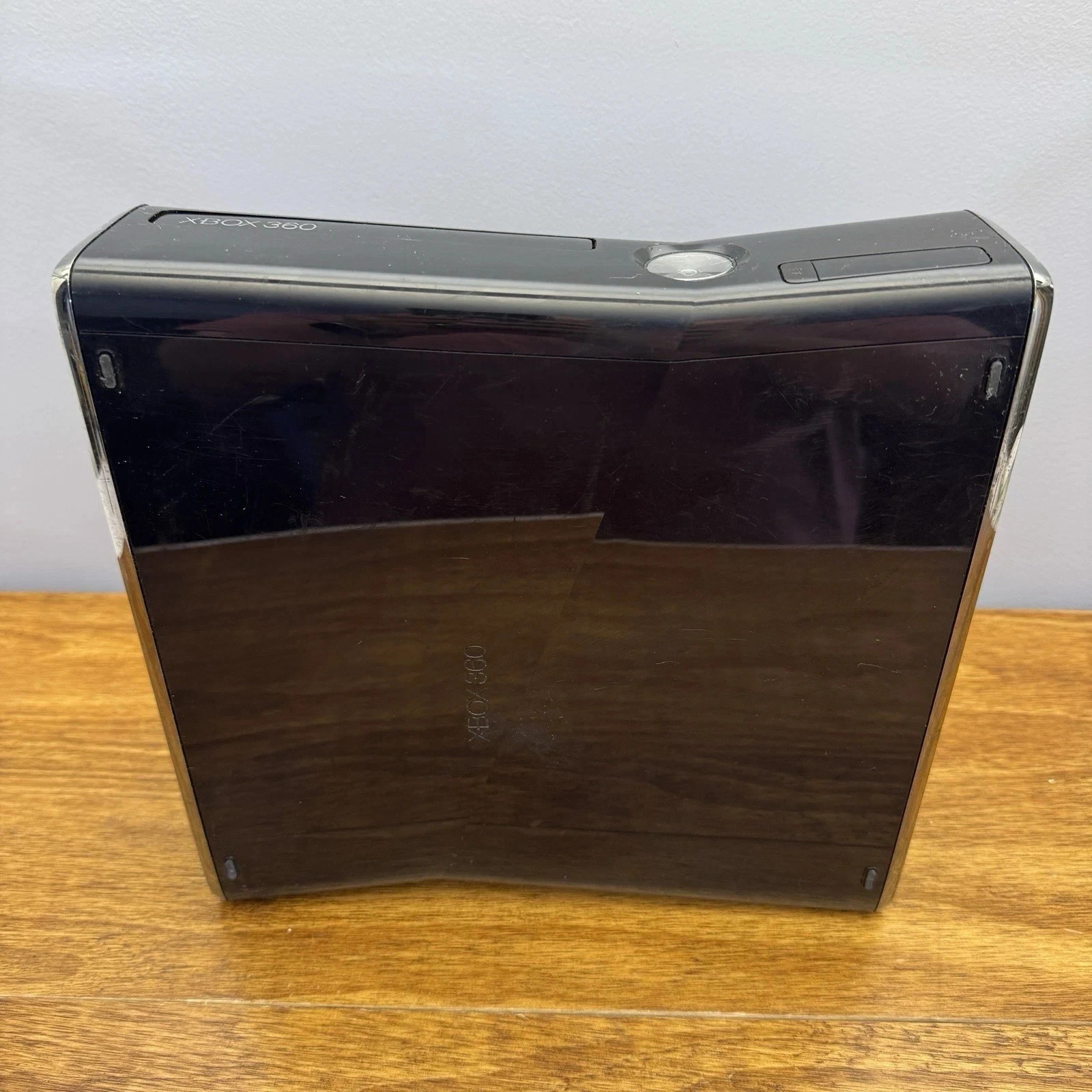Xbox 360 S Glossy Black Console Only Model 1439 Tested Working Free Shipping