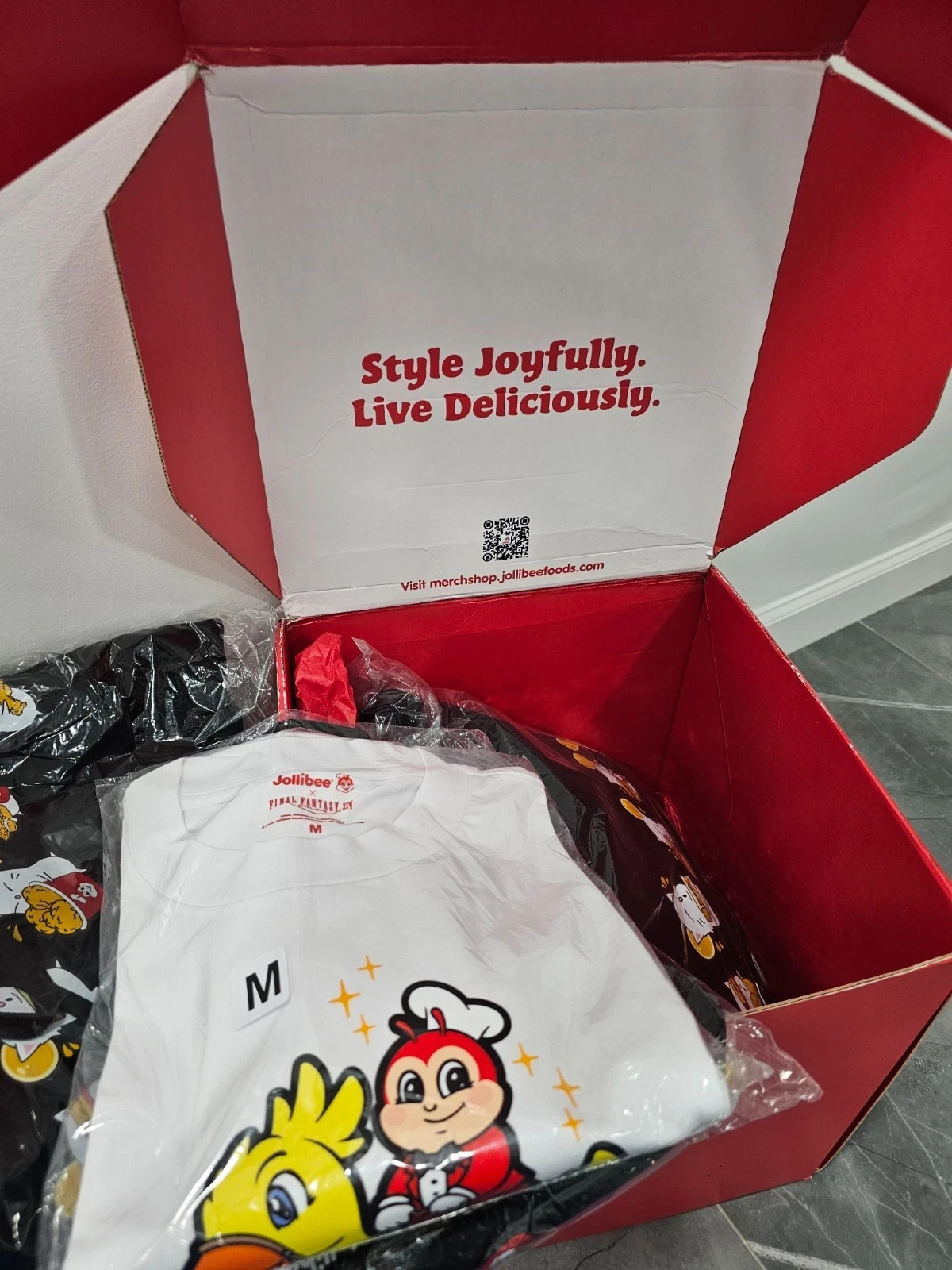 Authentic Jollibee × FINAL FANTASY XIV Chocobo T-shirt Size Medium In Hand