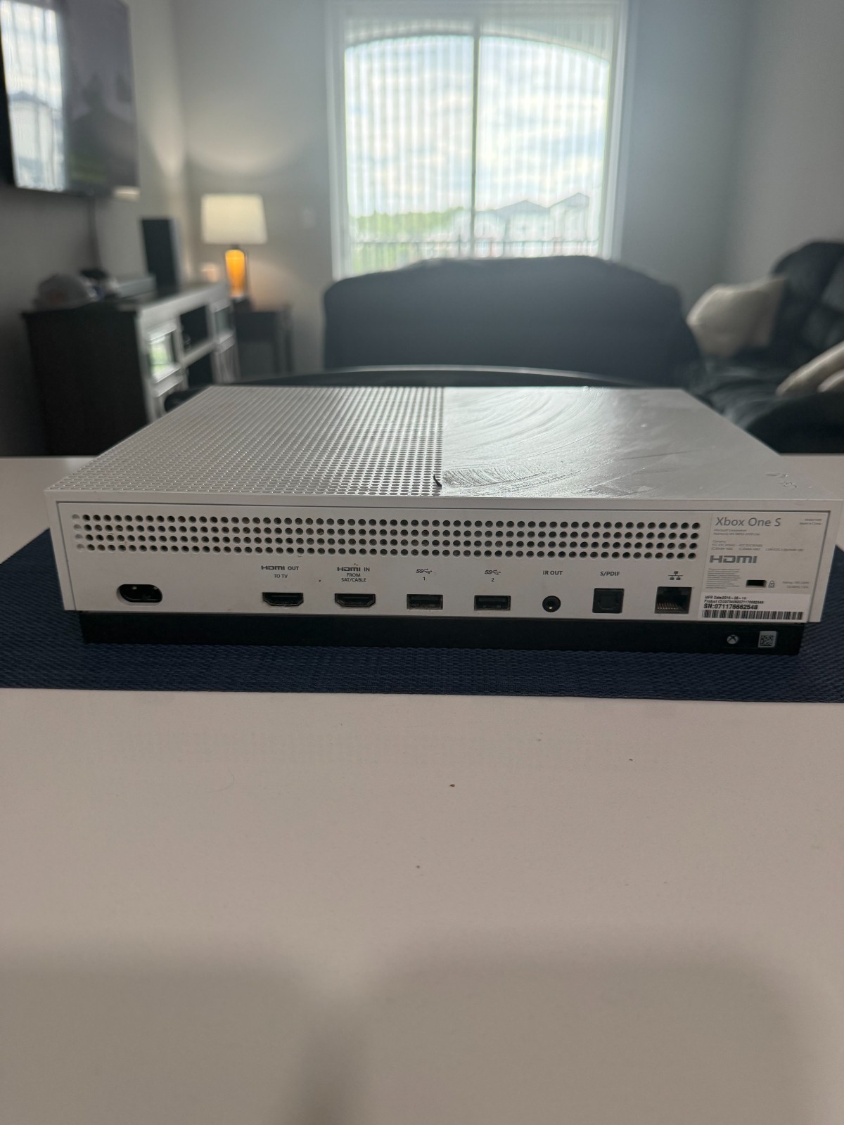 Xbox One S 1TB Console – White (XBS1TB) with Controller and Disk Drive