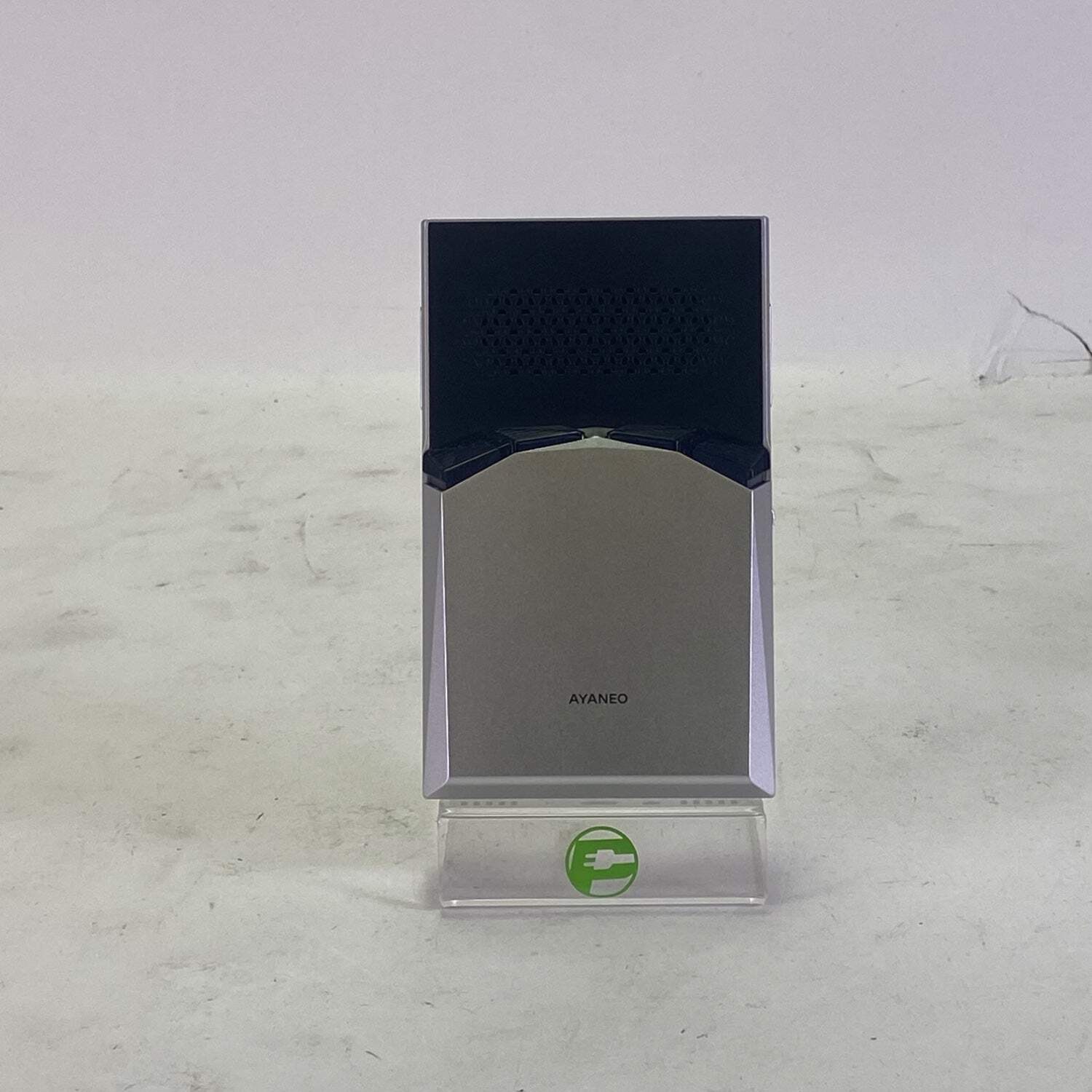 Ayaneo Pocket VERT 3.5″ snapdragon 8+ Gen 1 8GB RAM 128GB Aurora White PVERT12