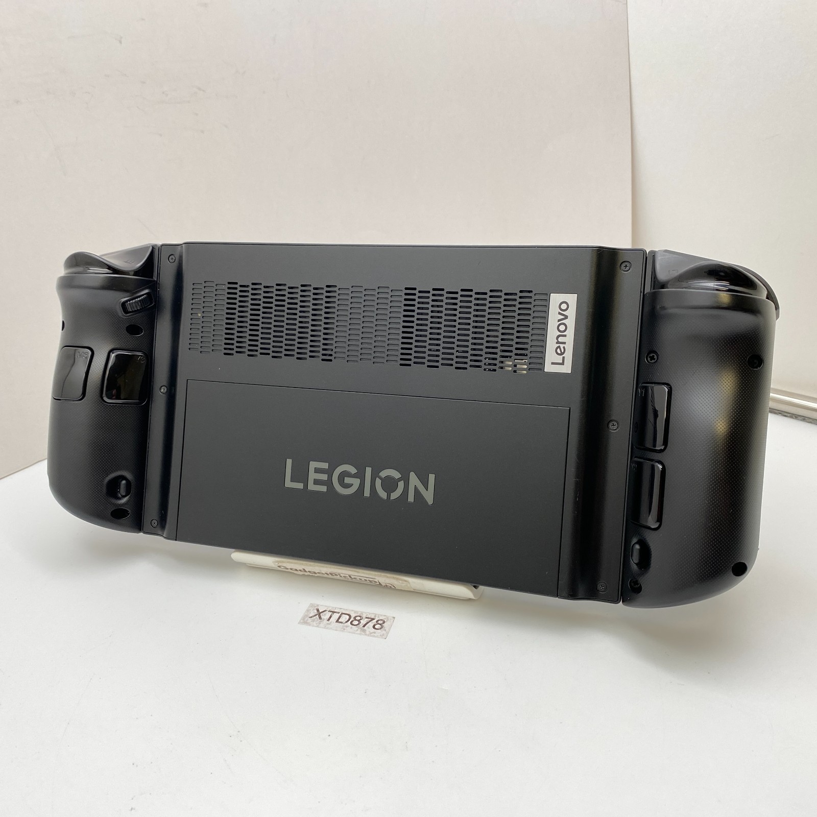 Lenovo Legion Go – 1TB – Black – Handheld Console System – Good Condition