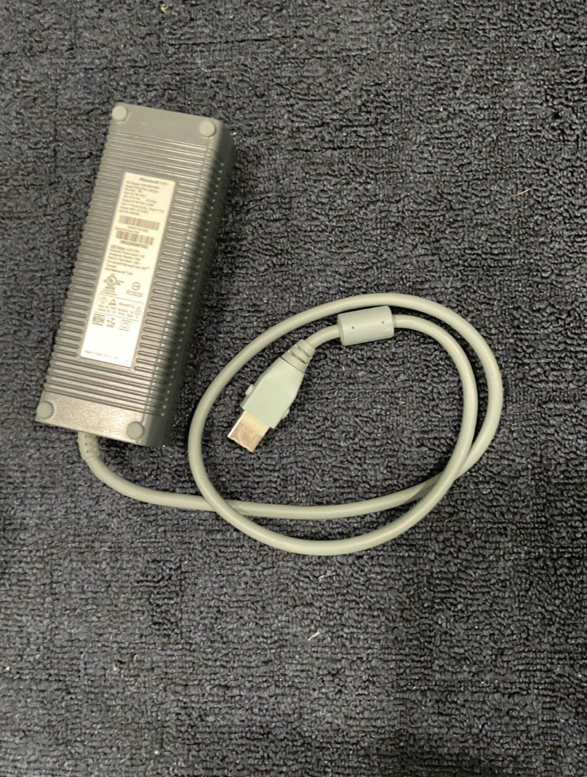 Microsoft Xbox 360 Pro 20GB Home Console – B4J00107