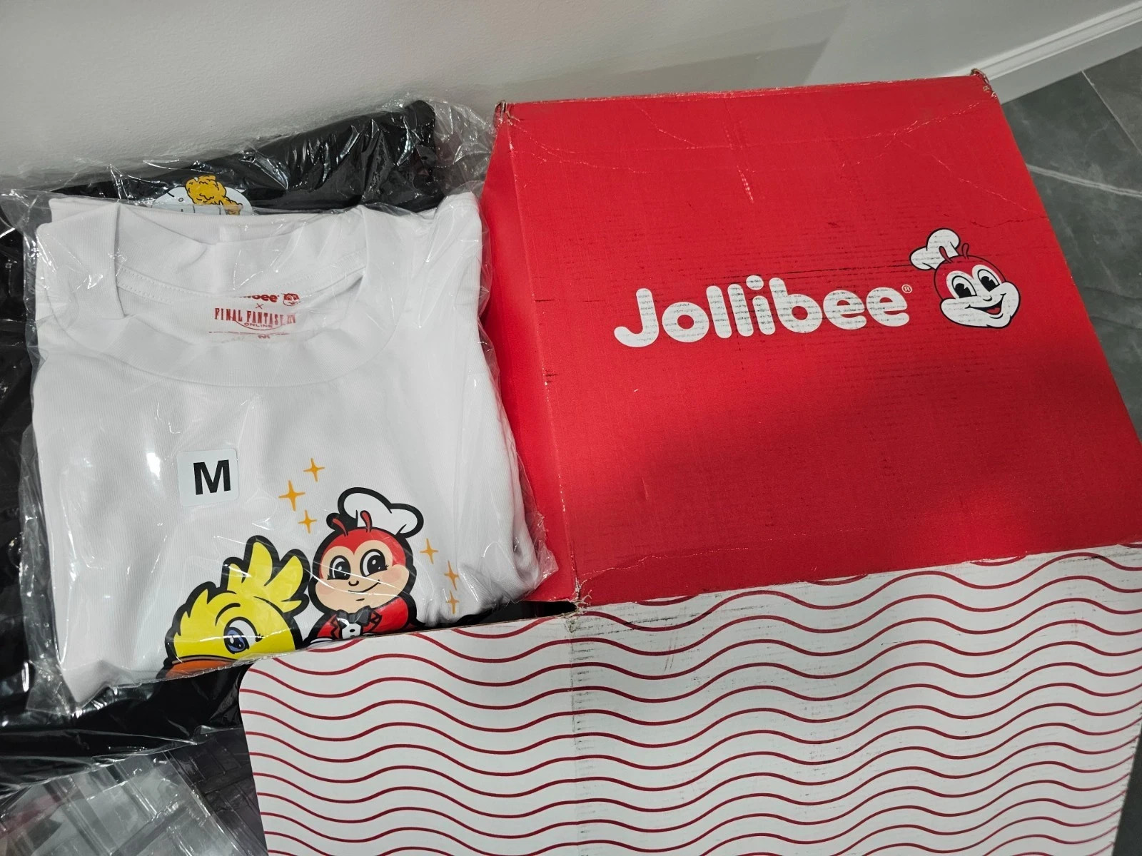 Authentic Jollibee × FINAL FANTASY XIV Chocobo T-shirt Size Medium In Hand