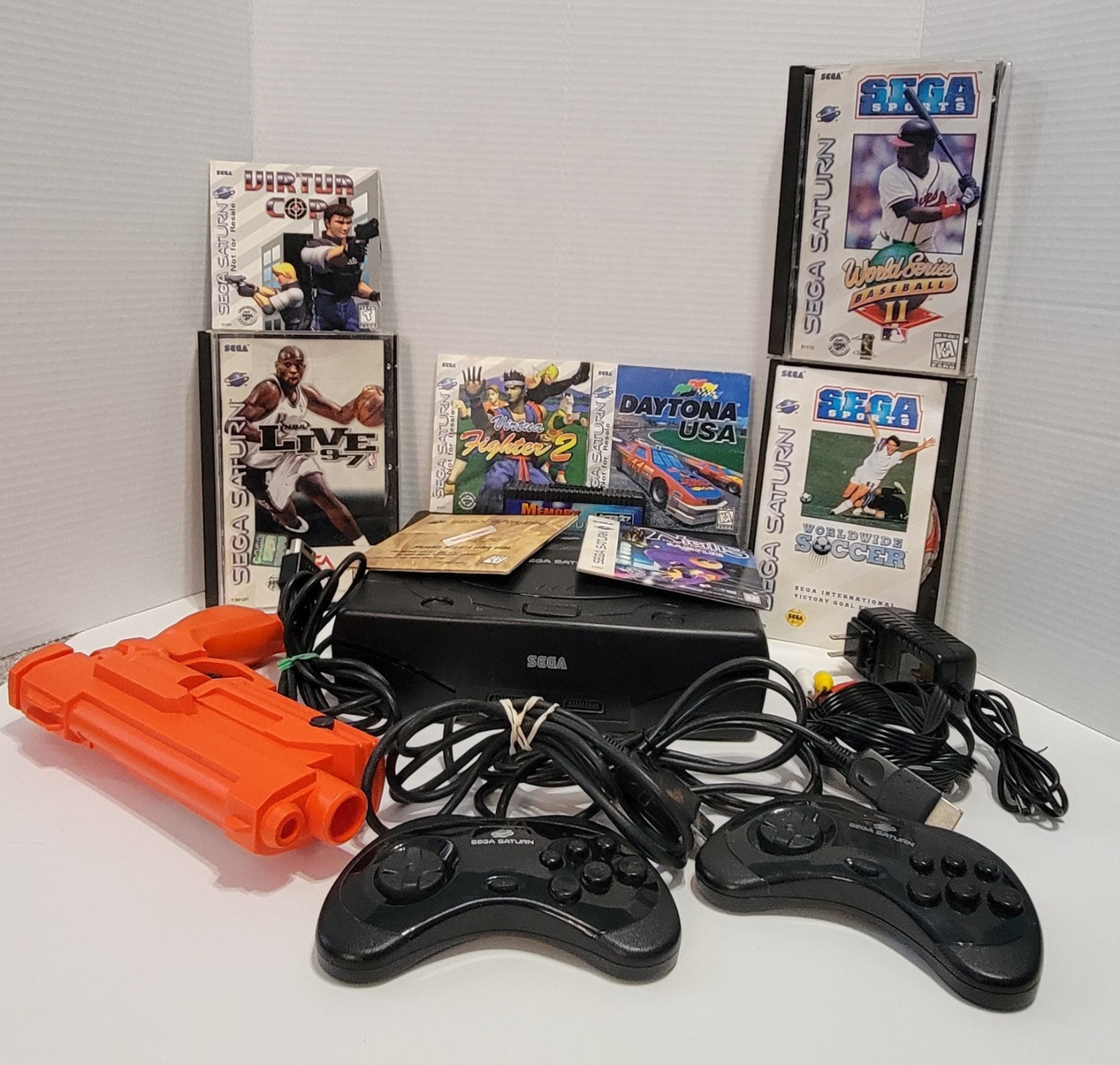Sega Saturn Console Bundle + 8 Games 2 Controllers Stunner Light Gun New PSU