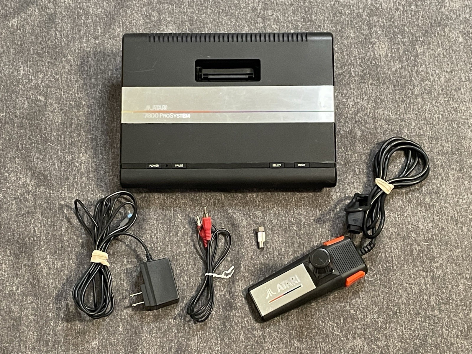 Atari 7800 Video Game Console 1 OEM Controller AV RF Adapter Cleaned Tested