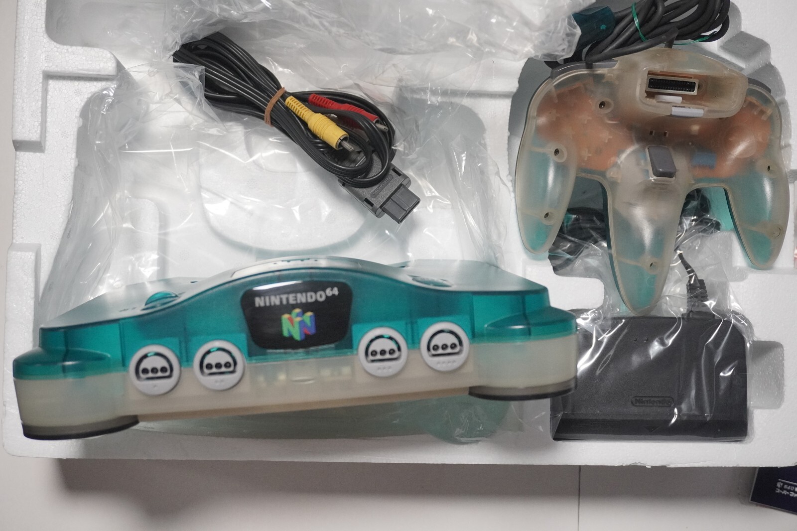 Nintendo 64 Console boxed Clear White Blue Color Japan N64 system US Seller