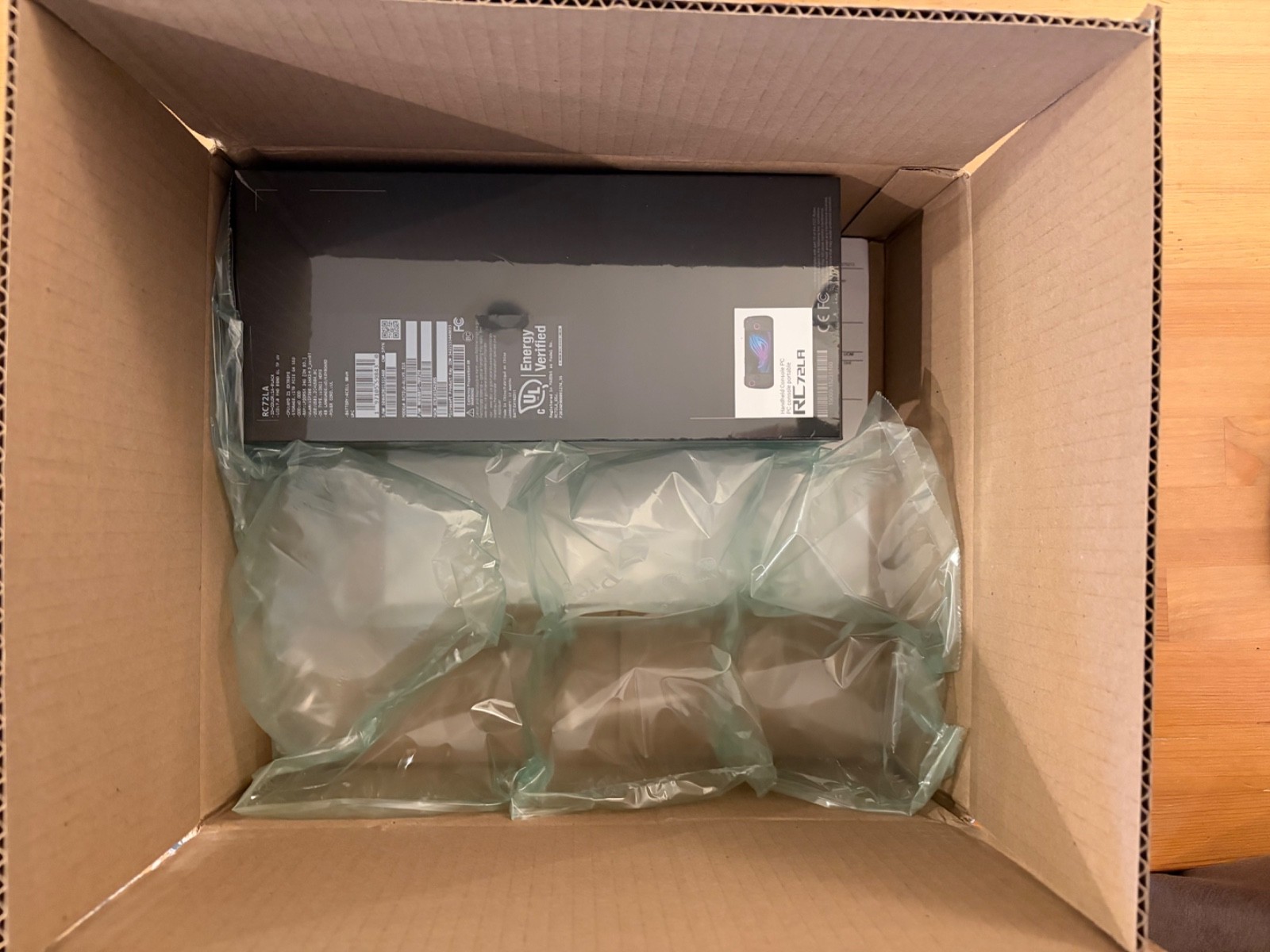 ASUS ROG Ally X – 120Hz Handheld Console – AMD Ryzen Z1 EXTREME – Unopened