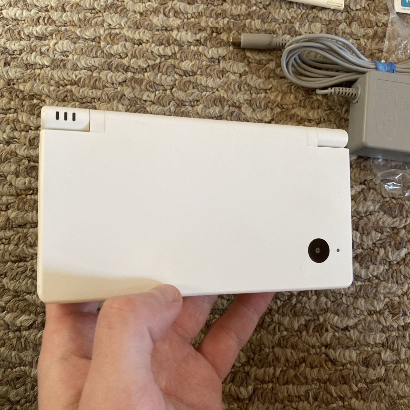 Nintendo DSi White Console in Original Box USA Version Charger Stylus Manual
