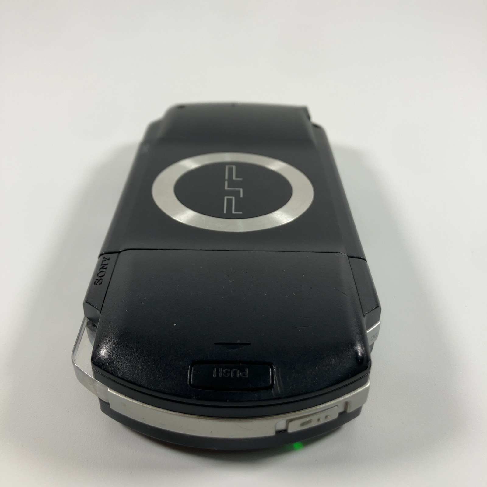 SONY PSP 1000 Black console Region-free w/Battery/Charger/32MB