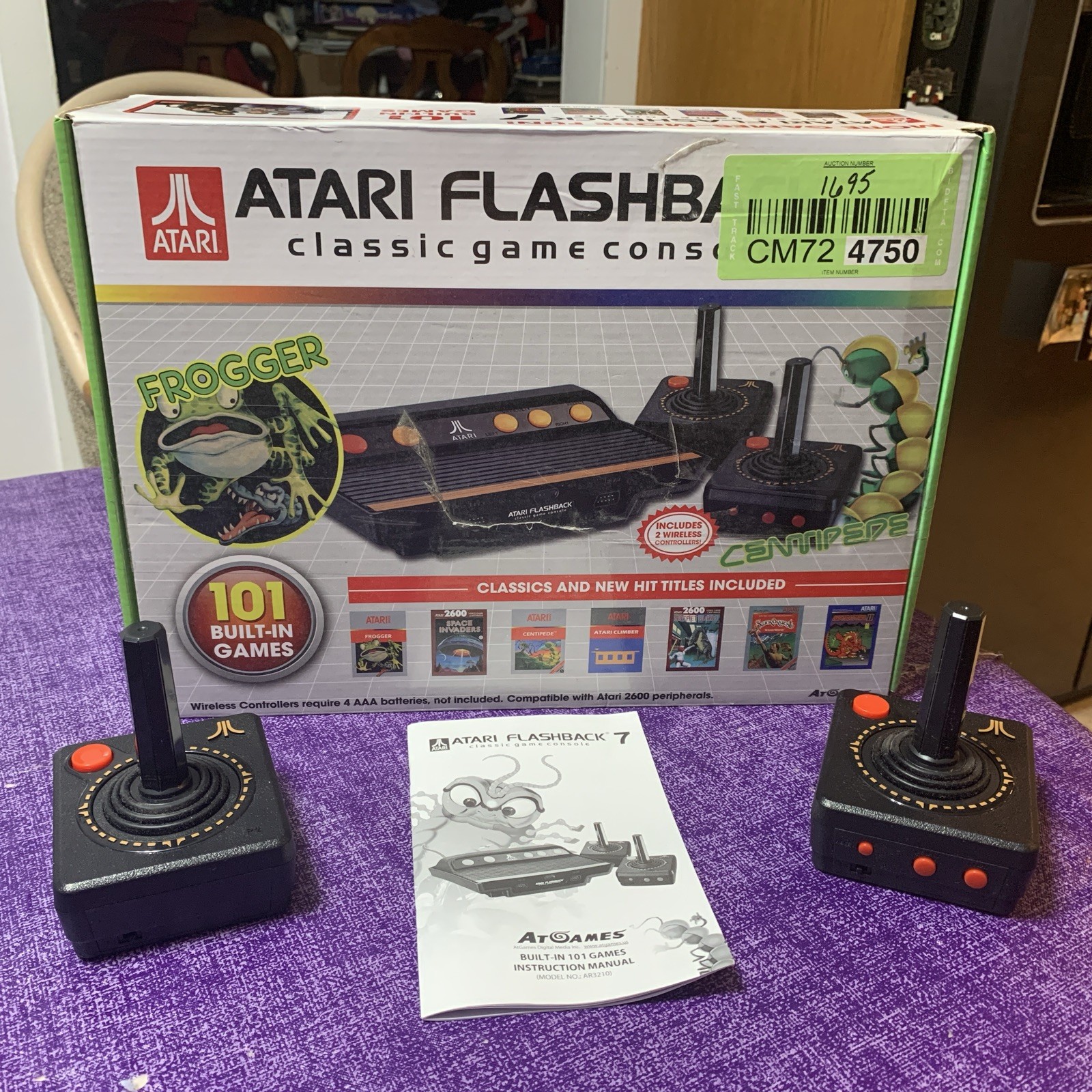 Atari Flashback 7 Classic Game Console 101 Built-in Games Wireless Controllers