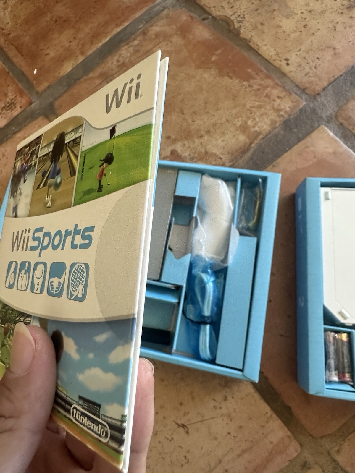 Nintendo Wii Sports White Home Console CIB Complete in Box With Wii Sports