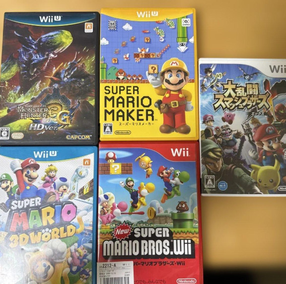 Nintendo Wii U 32GB Console White + 5 Games Tested Working No Wii Remote